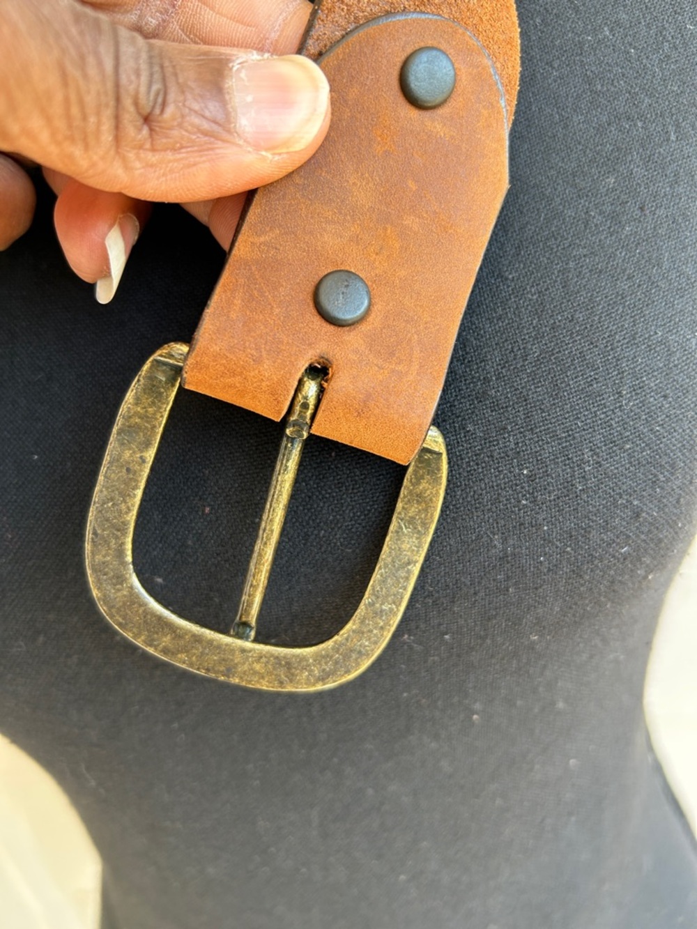 JUSTIN brown top grain leather belt. Size 39. Beautiful marble laid buckle. - Picture 7 of 12